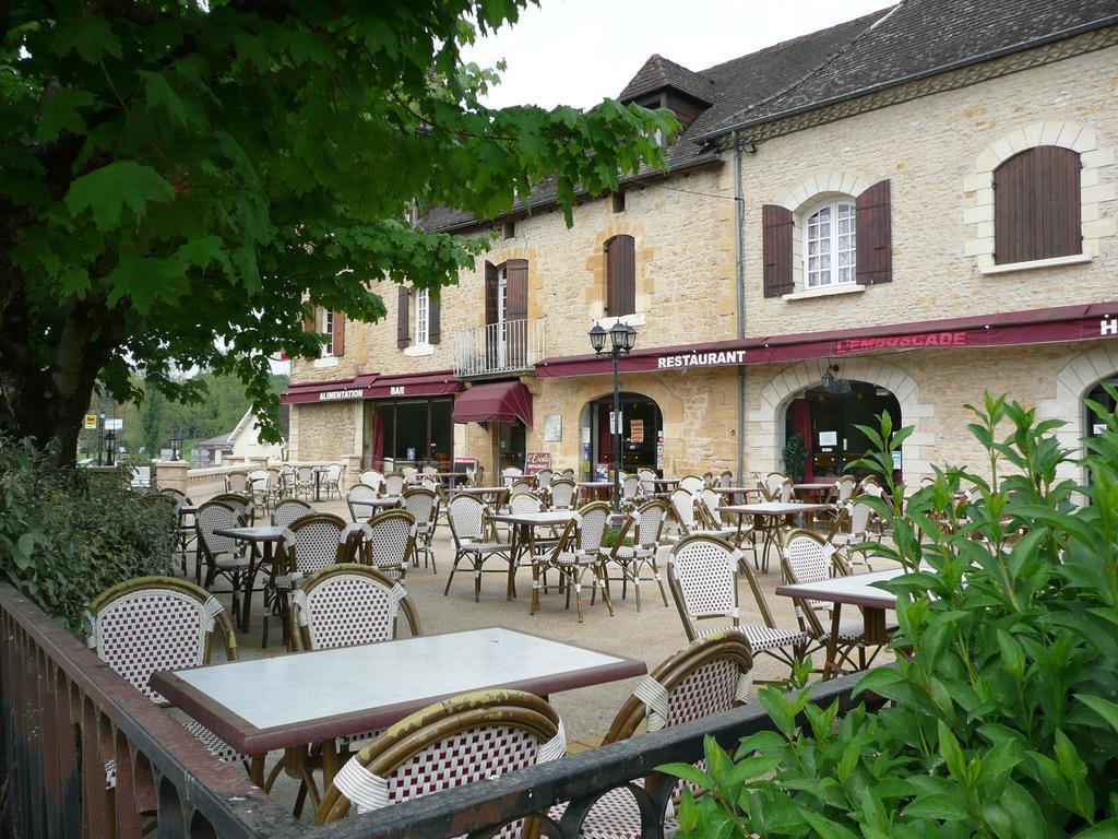 Hotel Restaurant L'Escale Sainte-Nathalene Exterior photo